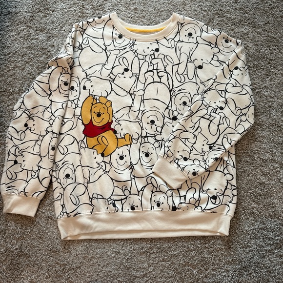 Disney Winnie the Pooh Pull Over - Picture 1 of 3